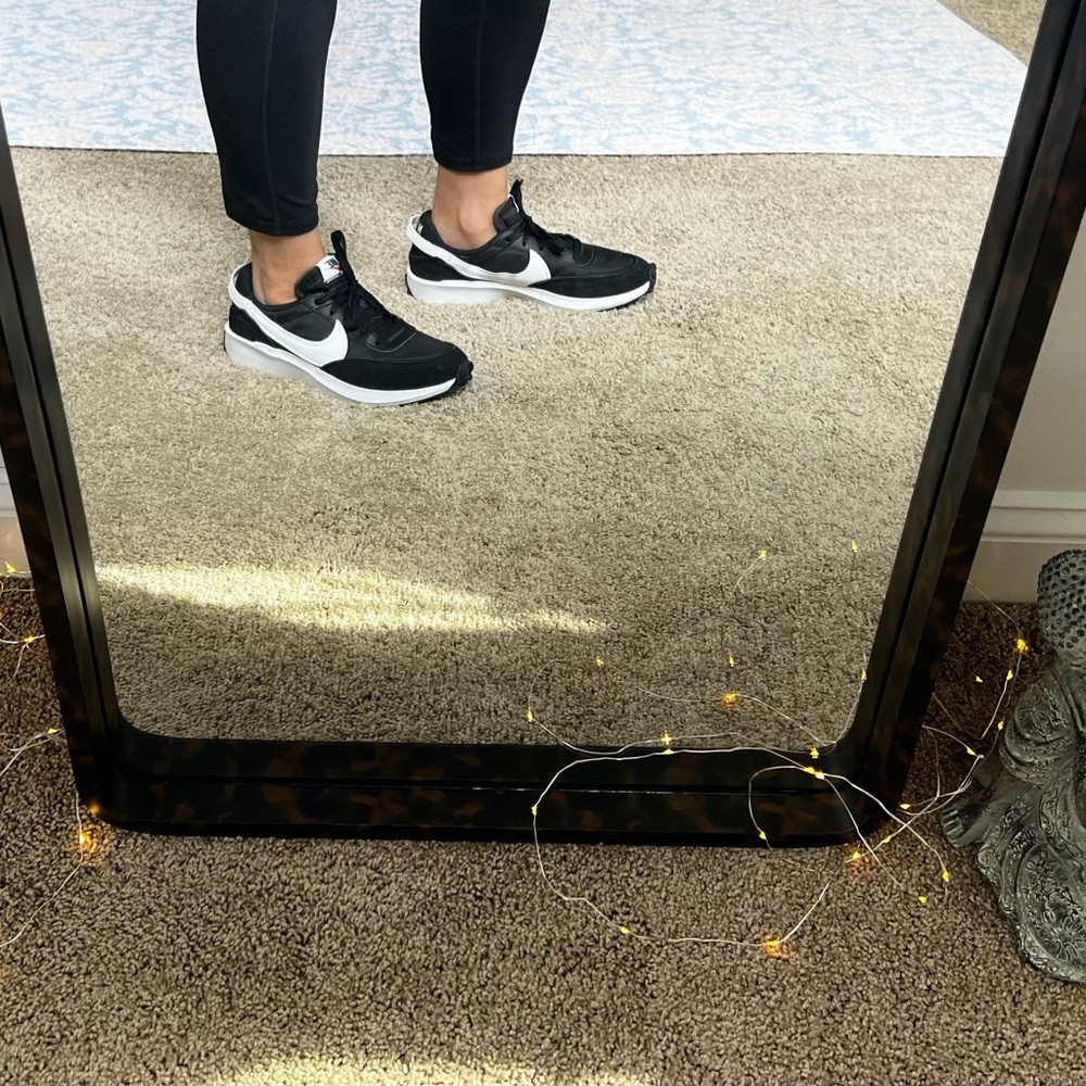 Women’s Nike Waffle Debut Running Sneaker
